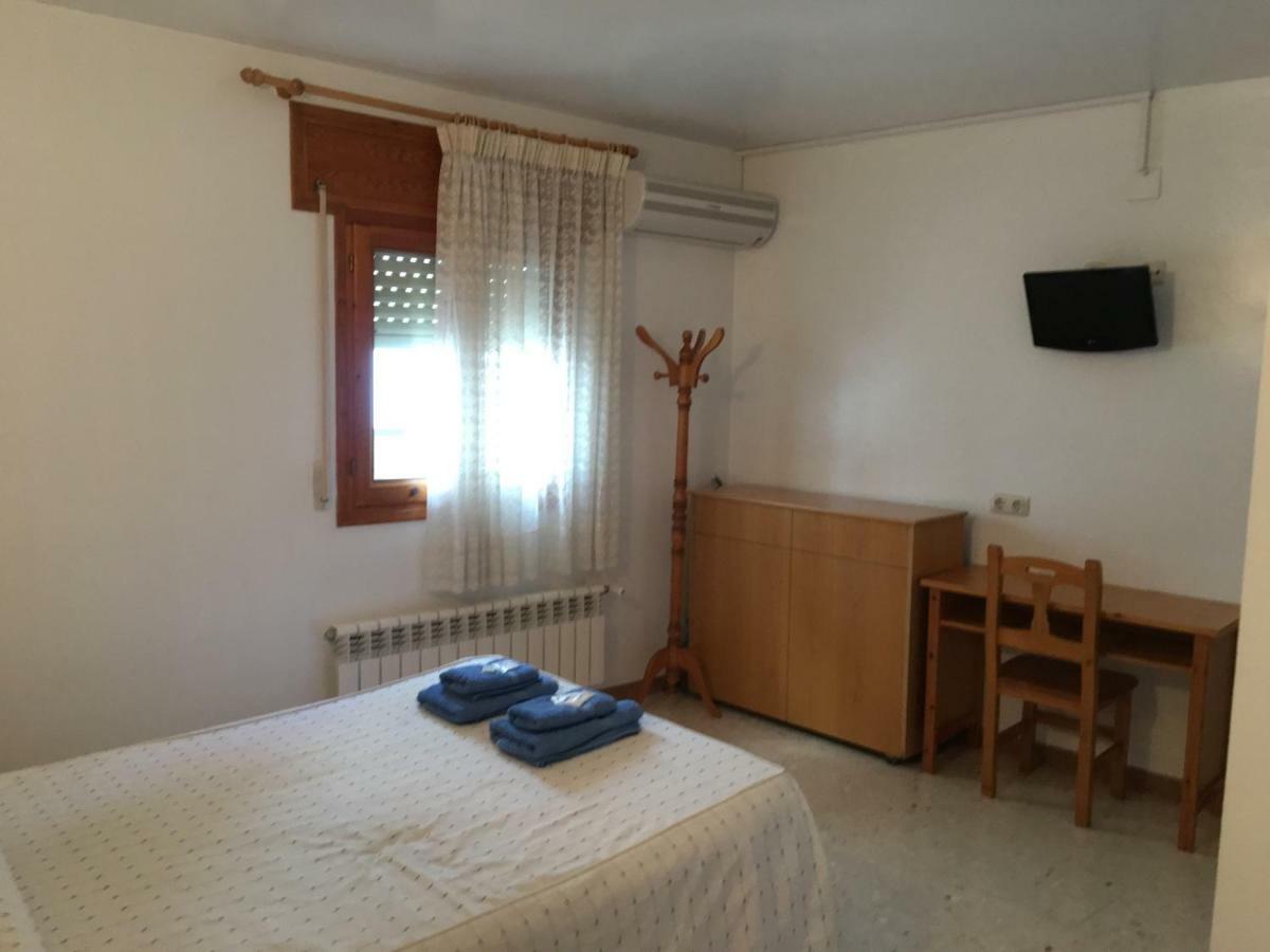 Posada Manolon Santa Cruz de Moya Ngoại thất bức ảnh