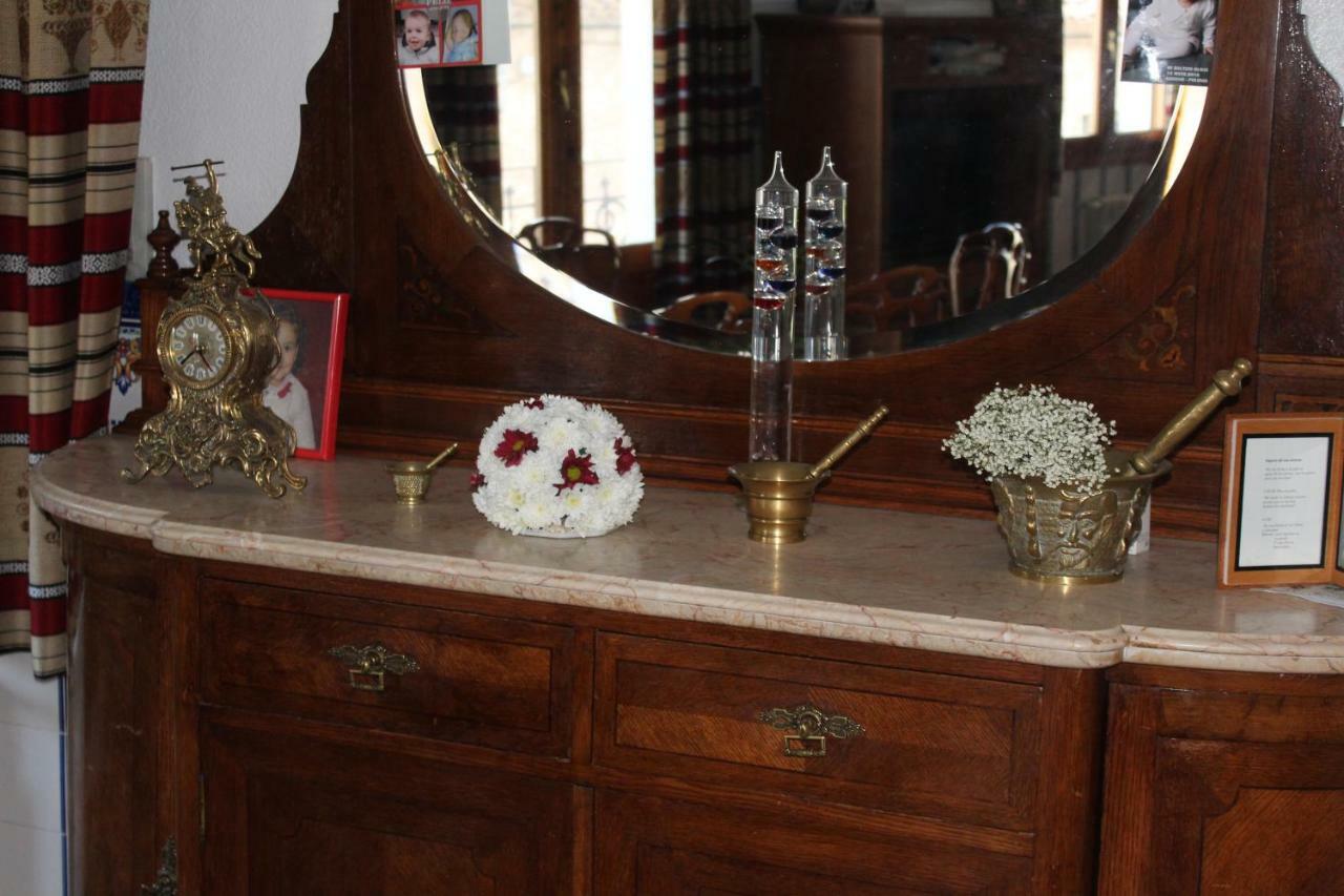 Posada Manolon Santa Cruz de Moya Ngoại thất bức ảnh